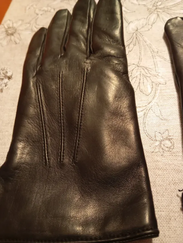 Guantes de Piel Negros Venta presencial