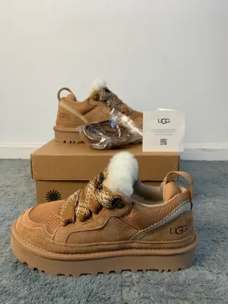 Botas      UGG     Lowmel   Marrón Talla 40