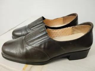 Zapatos de vestir marrones mujer