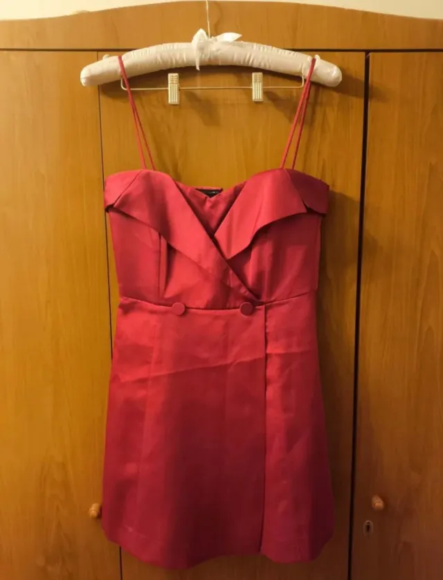 CON ETIQUETA VESTIDO ZARA ROJO SATÉN FESTIVE XL