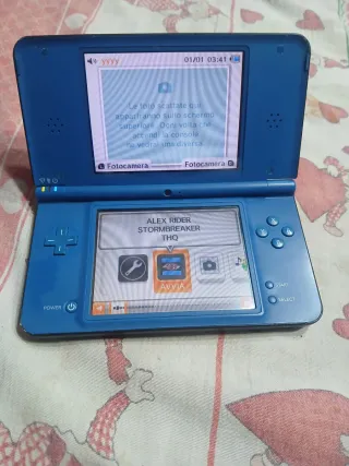 Nintendo DSi XL Viola