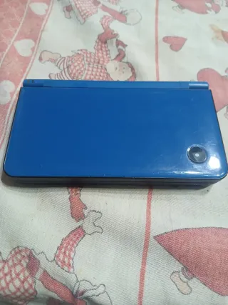 Nintendo DSi XL Viola