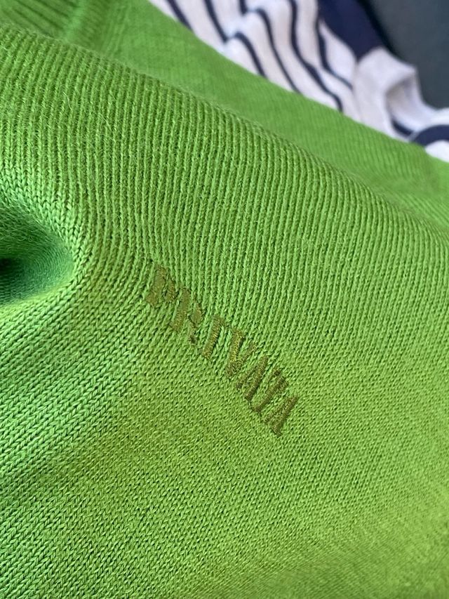 Jersey Privata Verde V-Neck