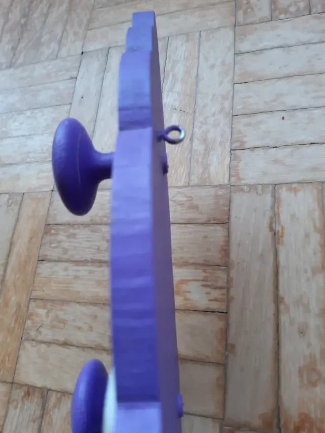 Perchero nube pintado a mano