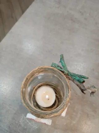 Portacandele decorato a tema natalizio