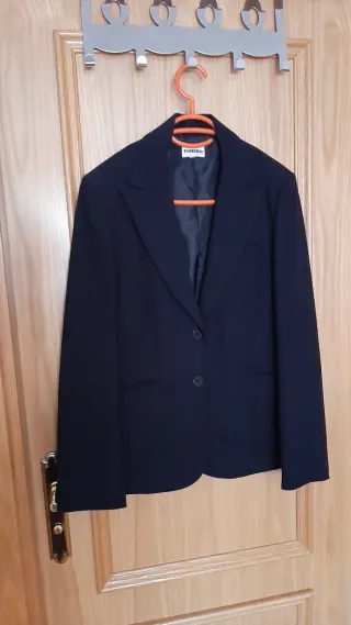 Traje negro 2 piezas con raya