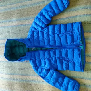 Chaqueta acolchada NIÑO azul/verde Es talla 5-6