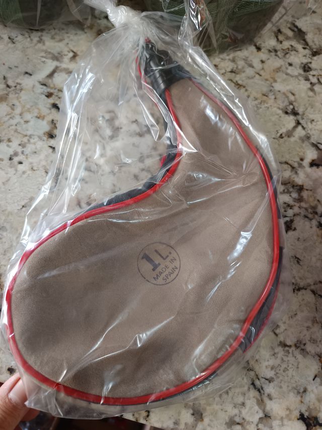 Bota de Vino Curva 1L Made in Spain