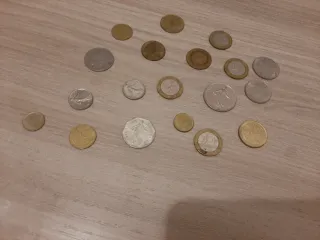 Lotto di monete antiche 2 € ognuno tutte 20€