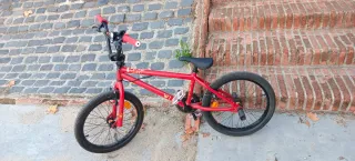 Bicicleta BMX WIPE 320 Roja