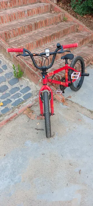 Bicicleta BMX WIPE 320 Roja