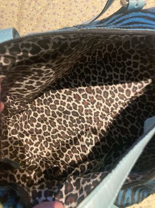 Bolso de piel Ubrique cebra azul y negro