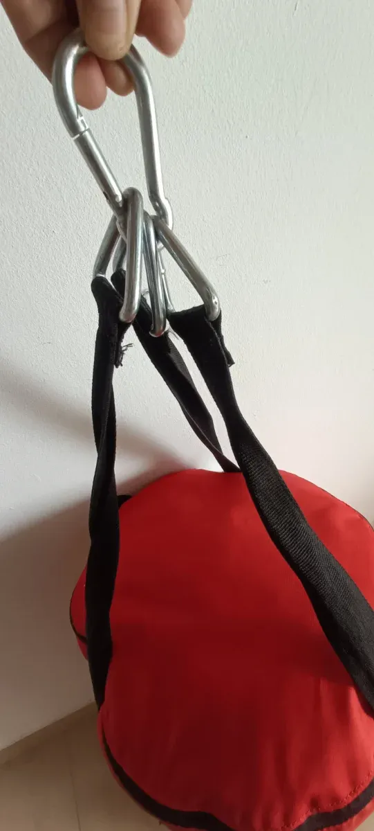 Saco de boxeo rojo OUTSHOCK