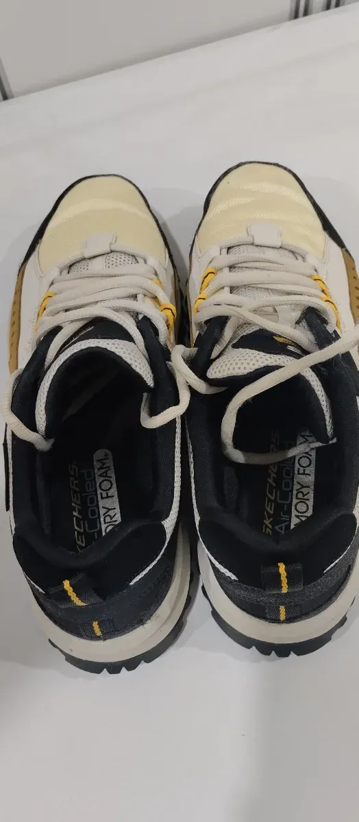 Zapatillas Skechers Hombre Beige/Negro