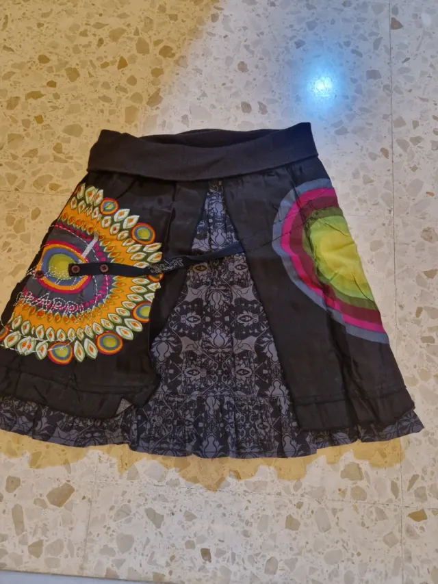 Falda Desigual niña T.13-14