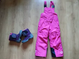 Lote Ropa Nieve Mono y Botas Niña 3-5 años