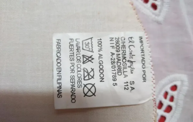 Presa da cucina con campane natalizie