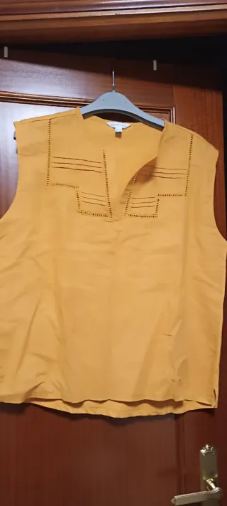 Blusa sin mangas amarilla talla única