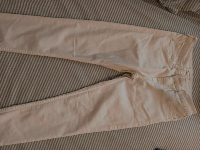 Vaqueros Mango blancos