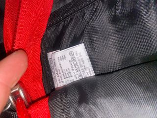 Mochila The North Face Roja y Negra