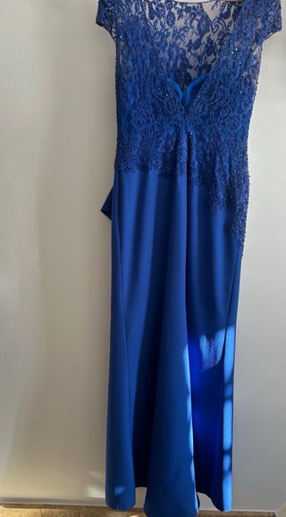 Vestido Rosa Clara azul, una puesta