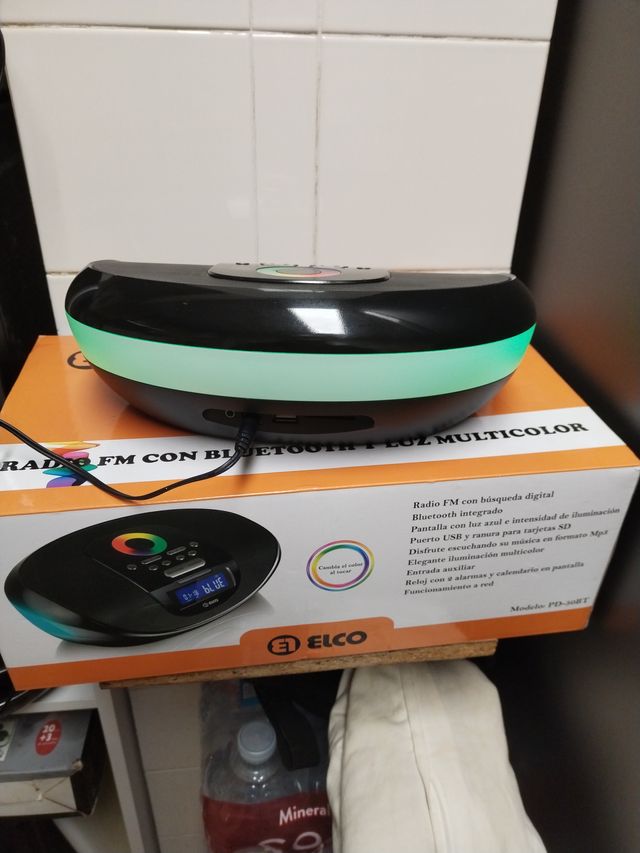 Radio Bluetooth Elco con Luz LED Multicolor