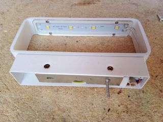 Applique led stile moderno bianca