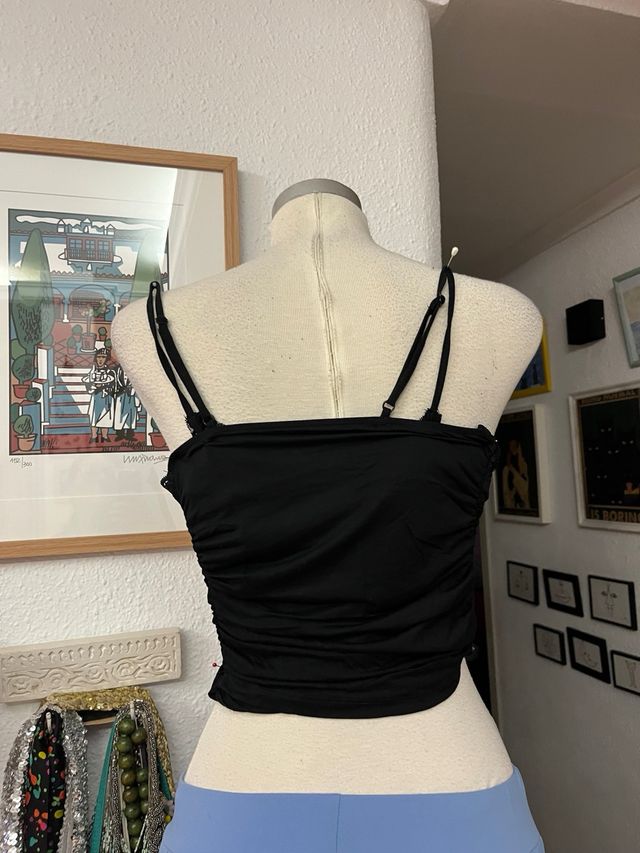 Top tirantes encaje negro talla XS