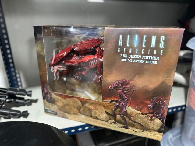 Alien Queen Limited Edition DELUXE