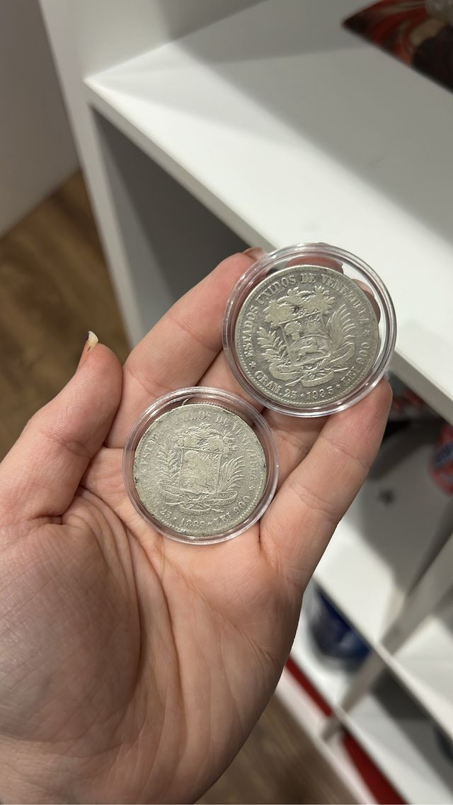Monedas Venezuela 25 Gr. 1935 y 1889