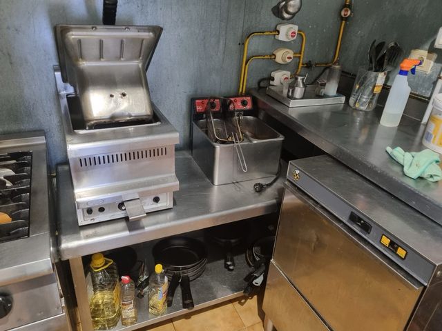 Freidora de gas profesional  6 litros de aceite