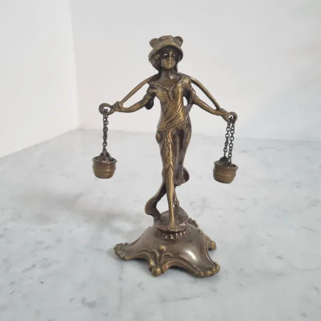 Statua Bronzo Portatrice d'acqua