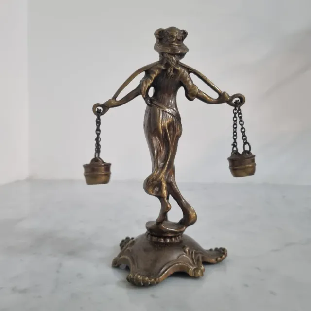 Statua Bronzo Portatrice d'acqua