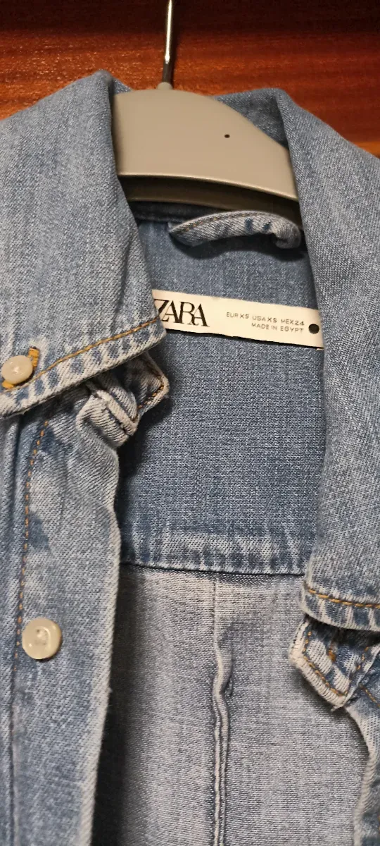 Camisa vaquera Zara. es