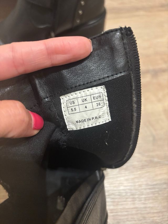 Botines Lois Negros Mujer