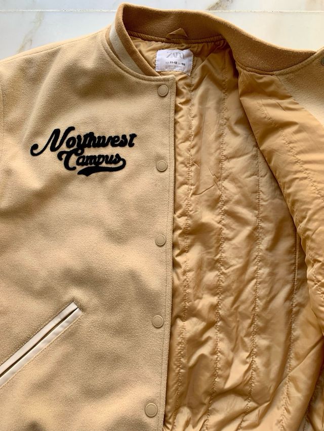 Cazadora bomber Zara niña beige T. 11-12