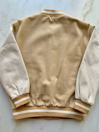Cazadora bomber Zara niña beige T. 11-12