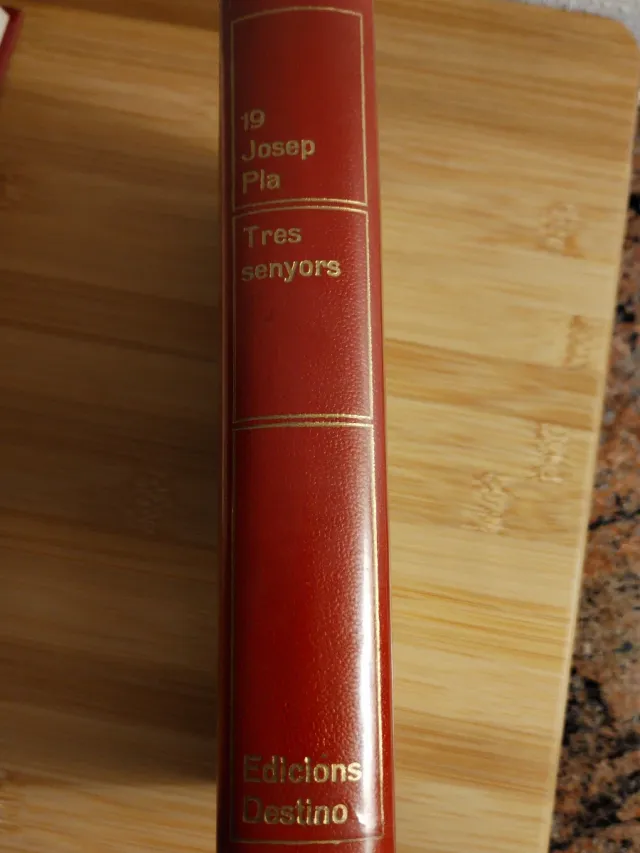 Josep Pla, Obra completa, 19 TRES SENYORS
