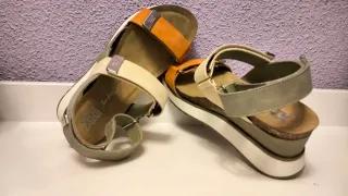 Sandalias Xti Beige, Verde Oliva y Naranja