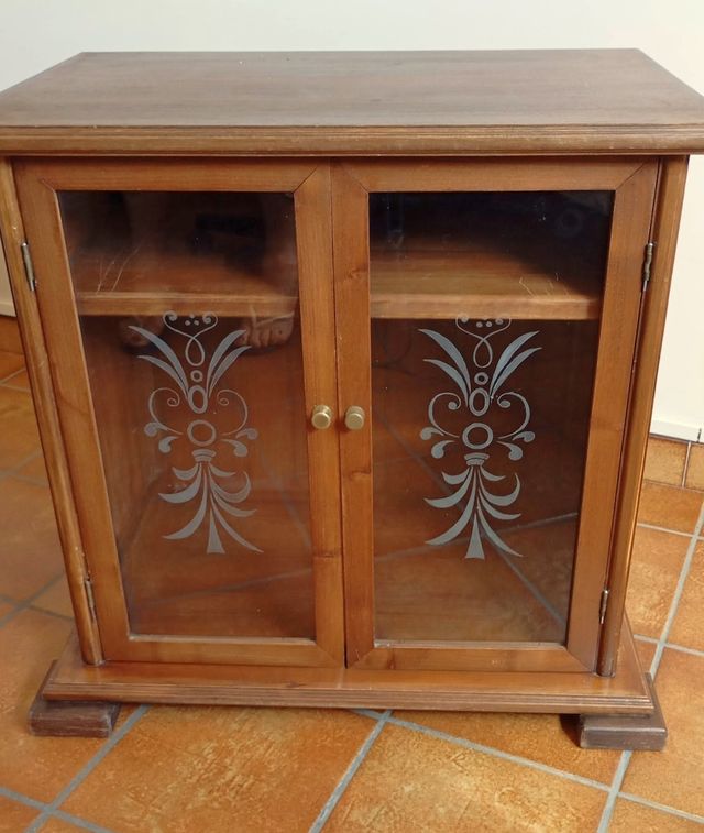 Vetrinetta artigianale in legno massello