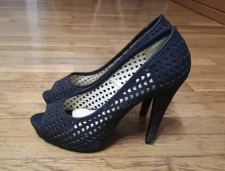 Zapatos de tacón negros talla 37