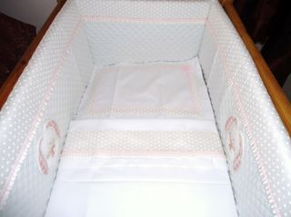 Culla artigianale in legno massello