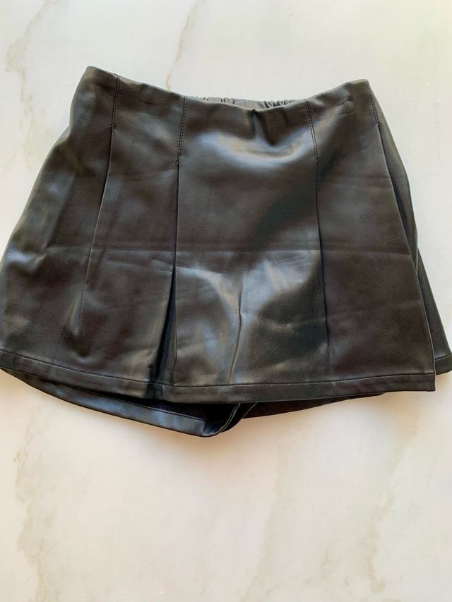Falda-Bermuda efecto piel Lefties T 13-14