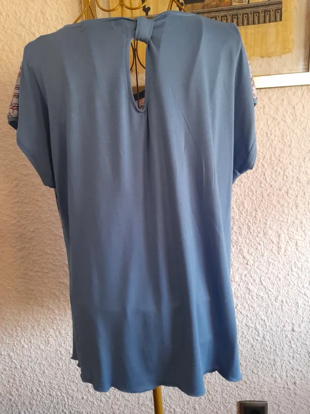 Camiseta estampada floral