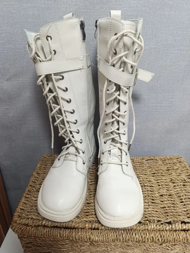Botas altas niña talla 35 blancas