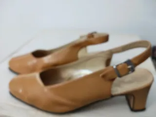 Zapatos NAGAL Mujer beige Talla 38