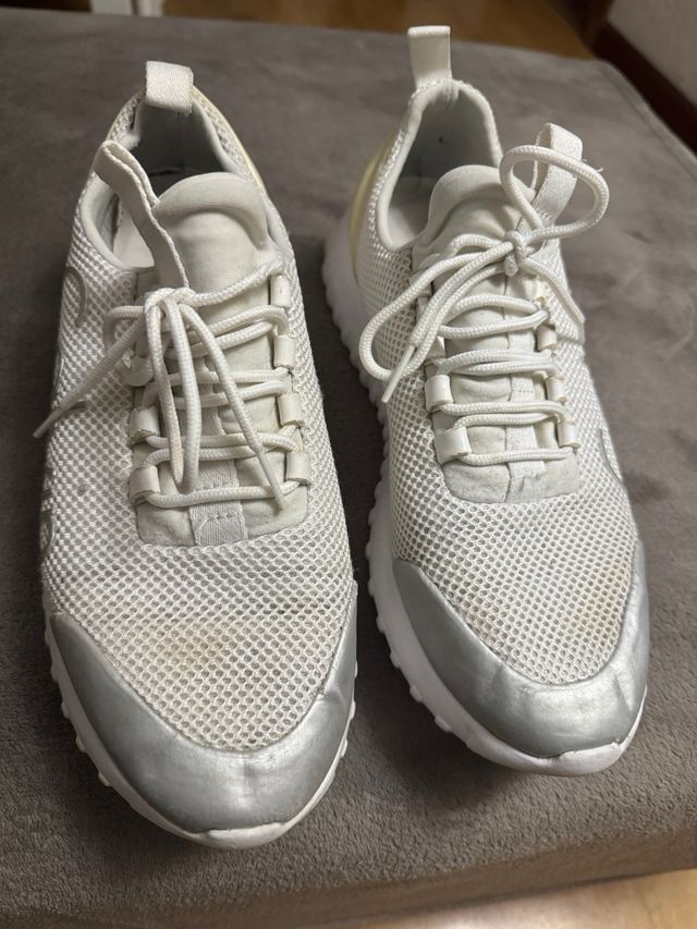 Zapatillas Calvin Klein Blancas y Plateadas Unisex