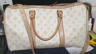 Bolso de viaje elegante blanco y dorado