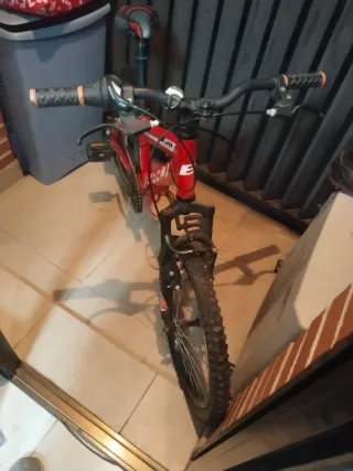 Bicicleta B-PRO 20 Roja