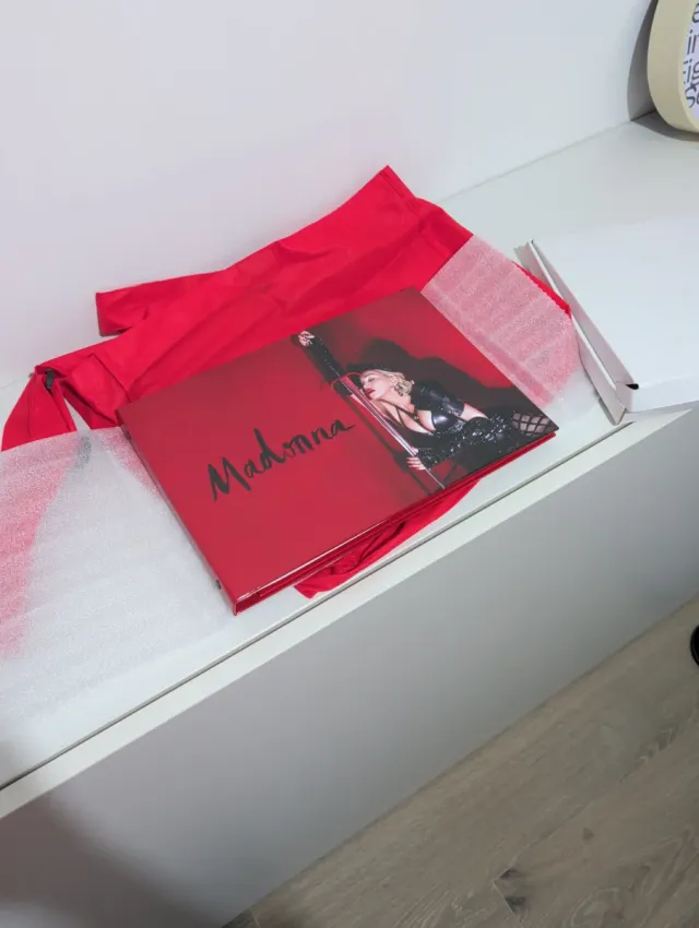 Madonna Rebel Heart Tour VIP Edición Limitada